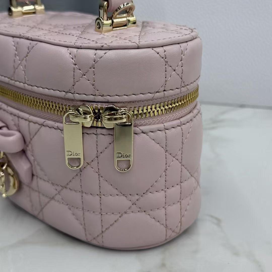 Dior Mini Vanity - Image 10