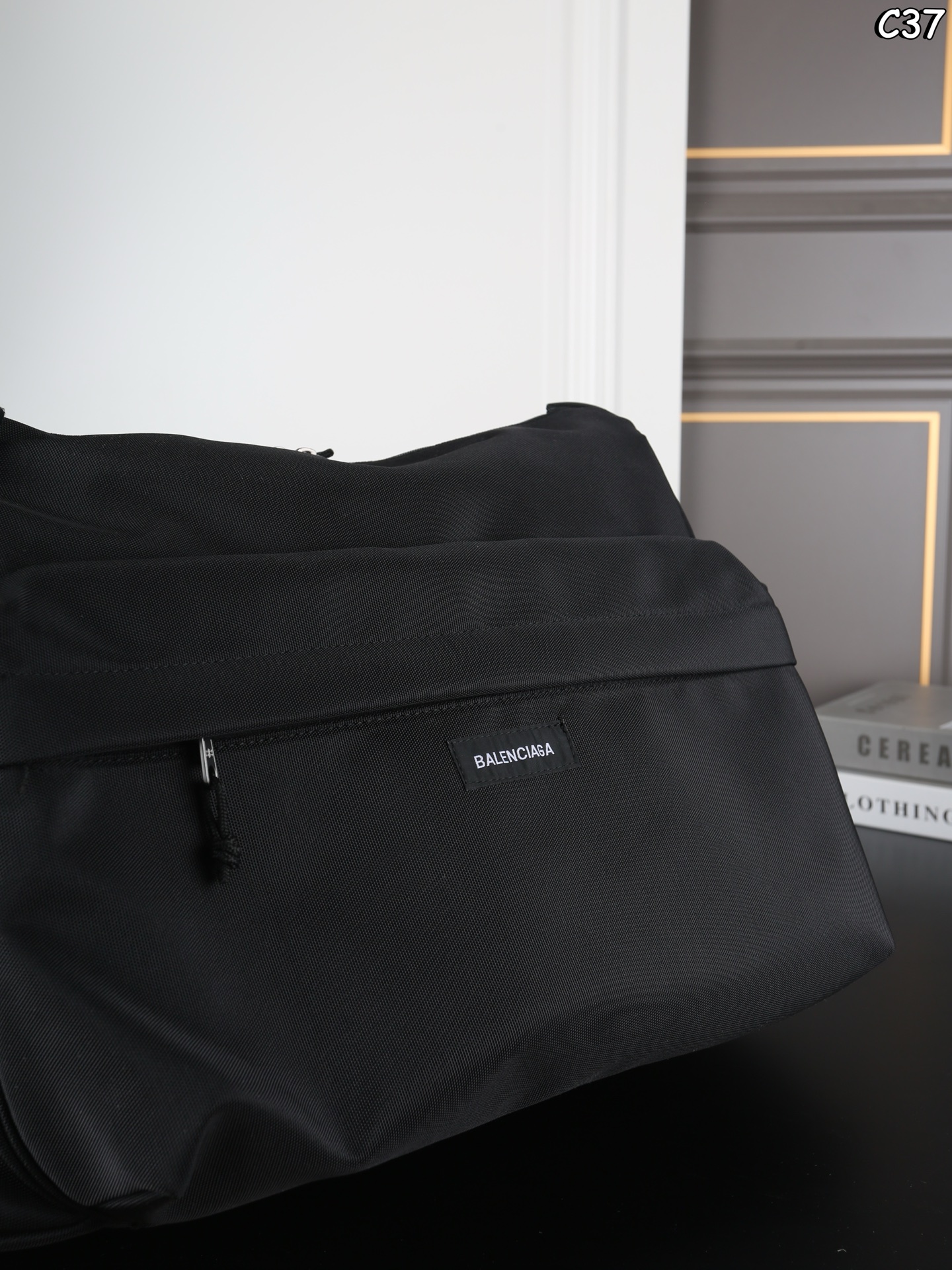 Balenciaga Explorer Multipocket Weekender Medium Bag - Image 4