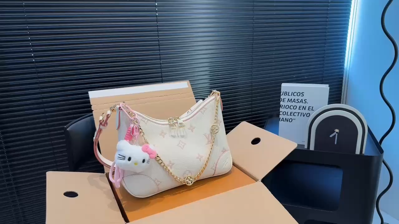 LV Croissant Bag - Image 2