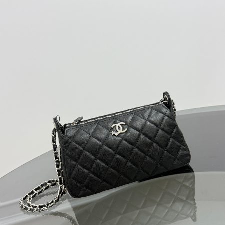 Chanel Caviar Qulited Purse with Chain - Image 2