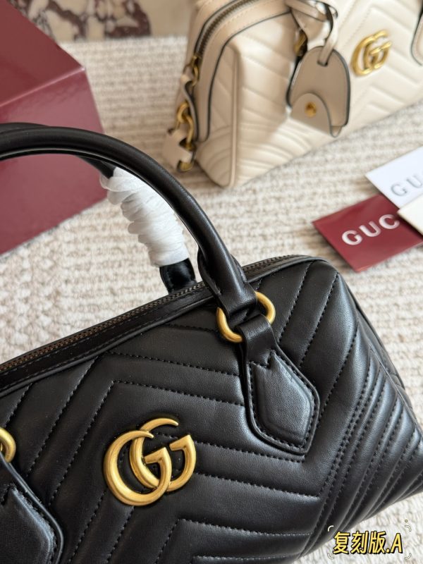 Gucci GG Marmont small top Bag
