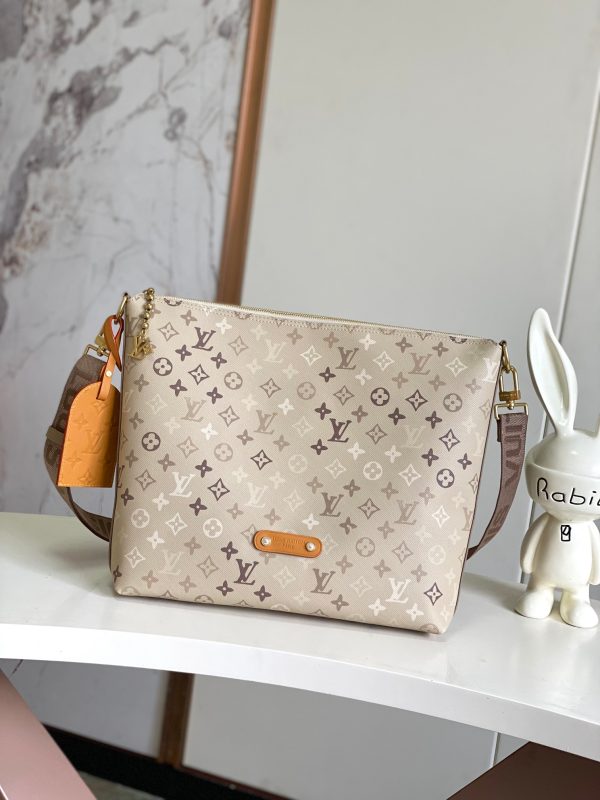LV Métis Handbag