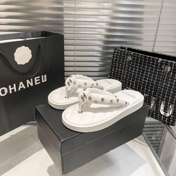 Chanel Interlocking CC Logo Flip-Flops