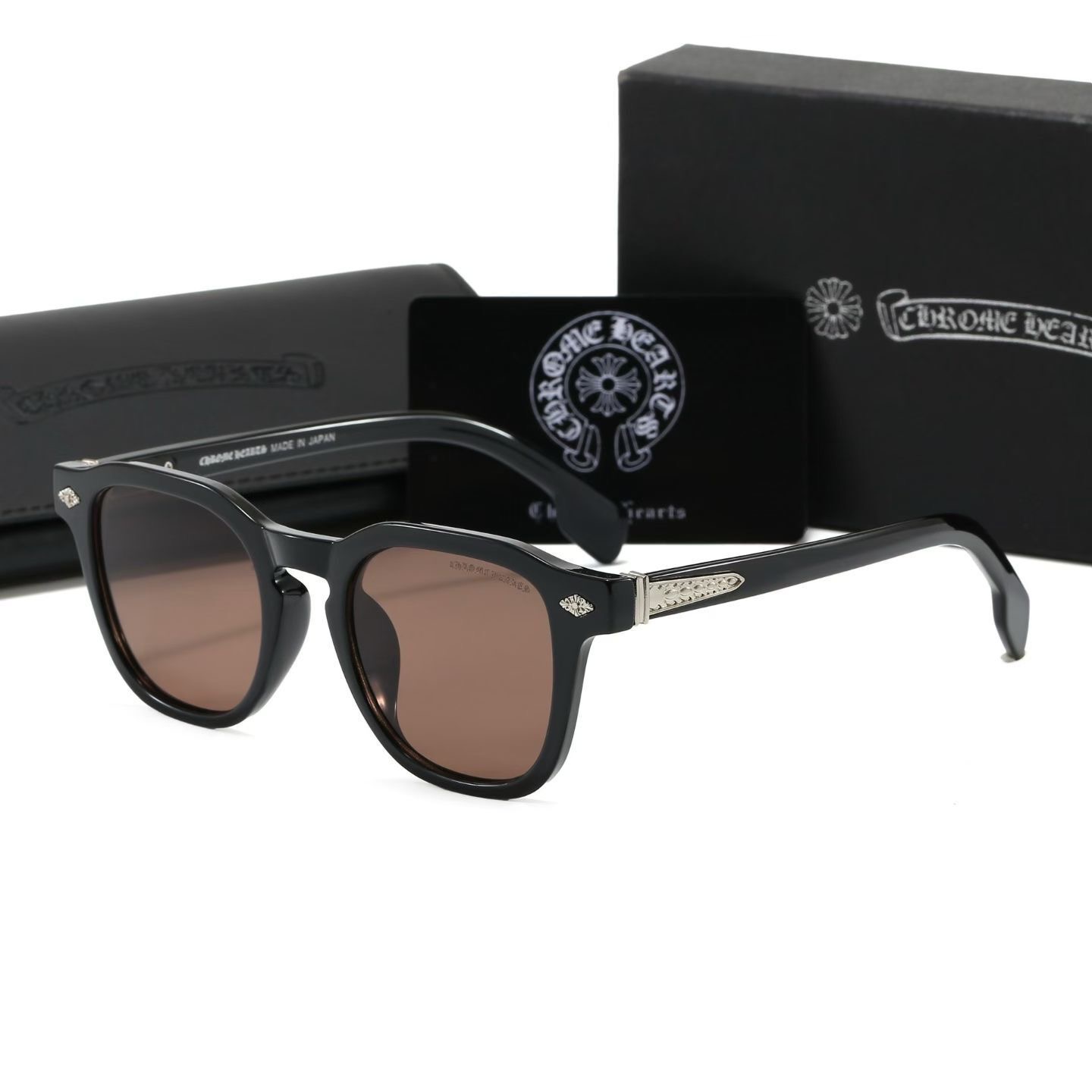 Chrome Hearts Fashionable Sunglasses - Image 3