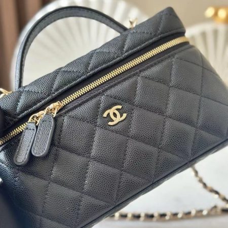 Chanel 25C Vanity / Clutch with Chain - Image 6
