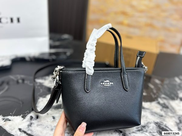 Coach City 15 Mini Tote