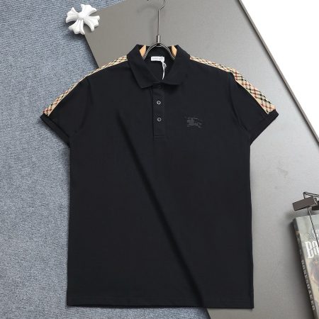 Burberry T-Shirt - Image 1
