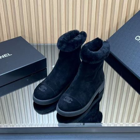 Chanel Fur Boots Black - Image 8
