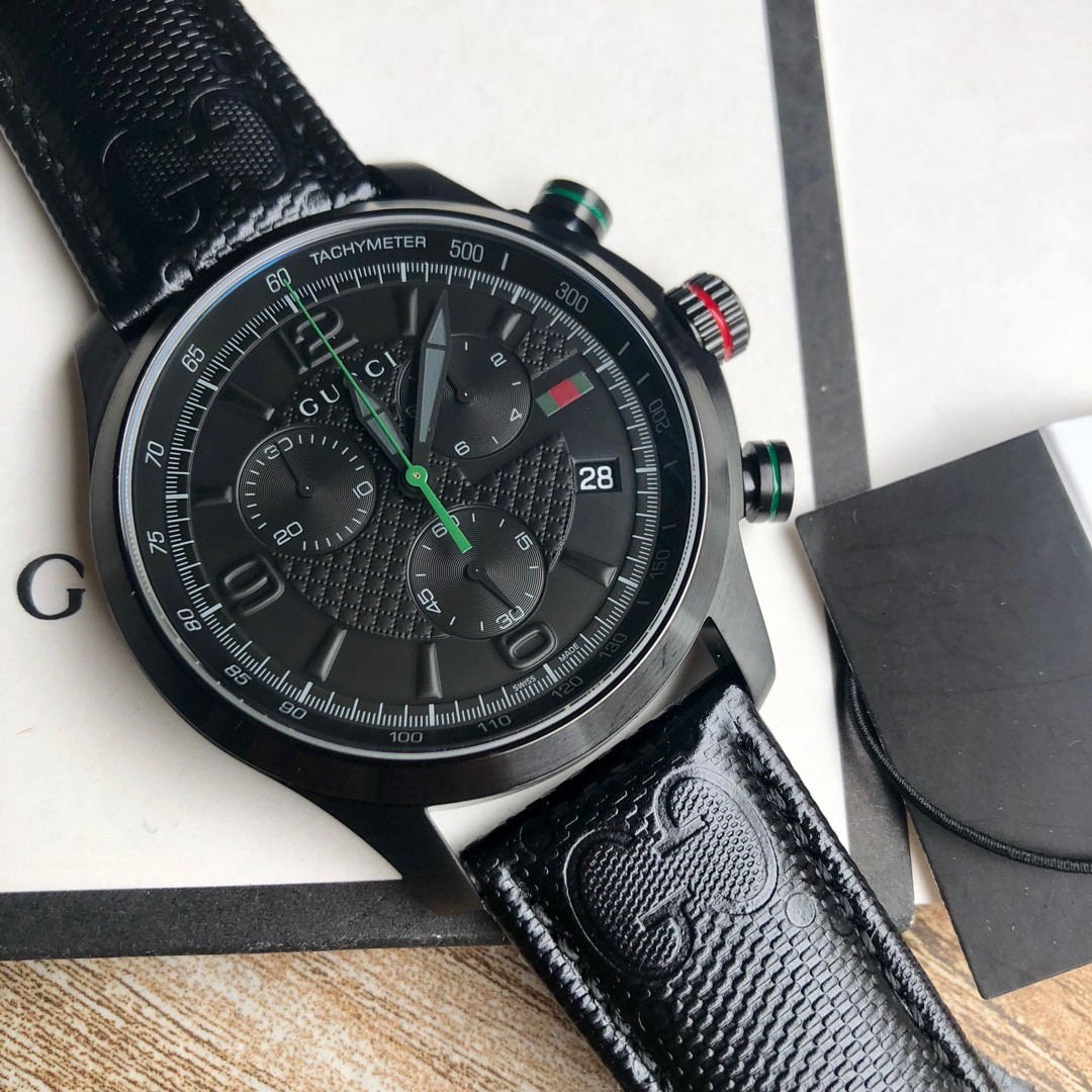 Gucci Men's Watch - Image 1