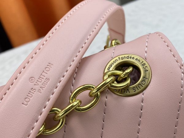 LV New Wave Multi-Pochette Chain PM
