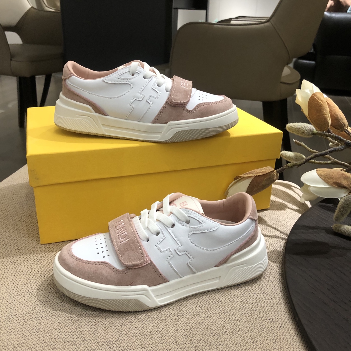 Fendi Children's Shoes - Image 7