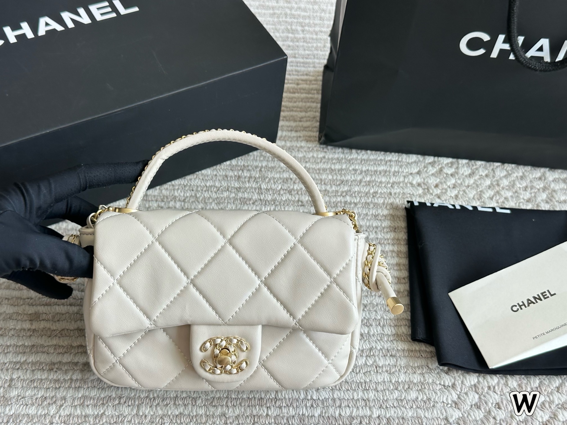 Chanel 25C Mini Small Handbag - Image 2