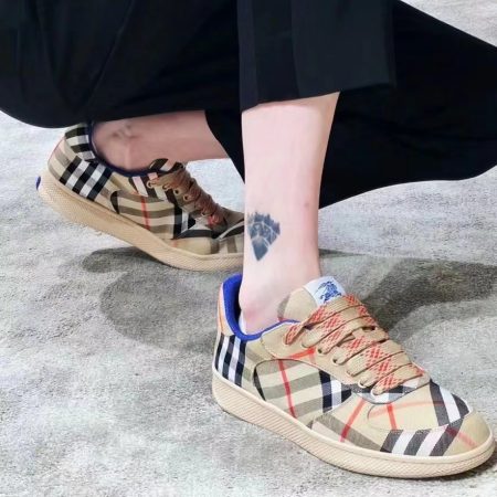 Burberry Couple's Casual Sneakers - Image 5