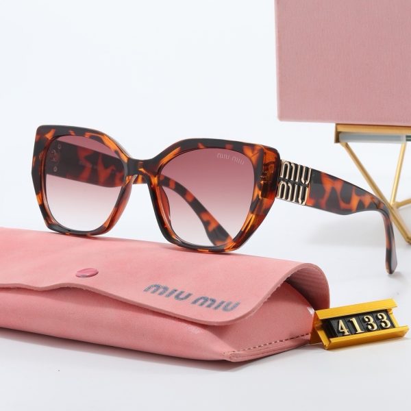 Miu Miu Fashionable Sunglasses