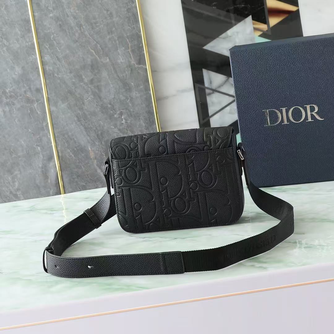 Dior Small Saddle Messenger Bag with Flap - Image 2