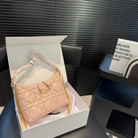 Dior chain handbag! - Image 3
