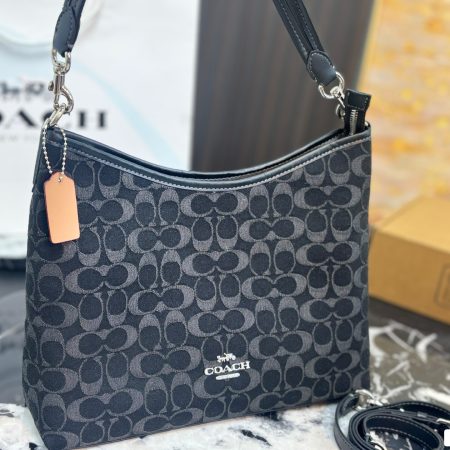 Coach Laurel 19 Tote Bag - Image 1