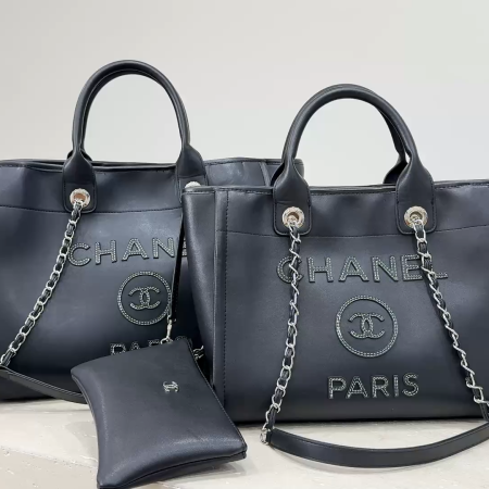 Chanel New Beach Tote Bag - Image 2