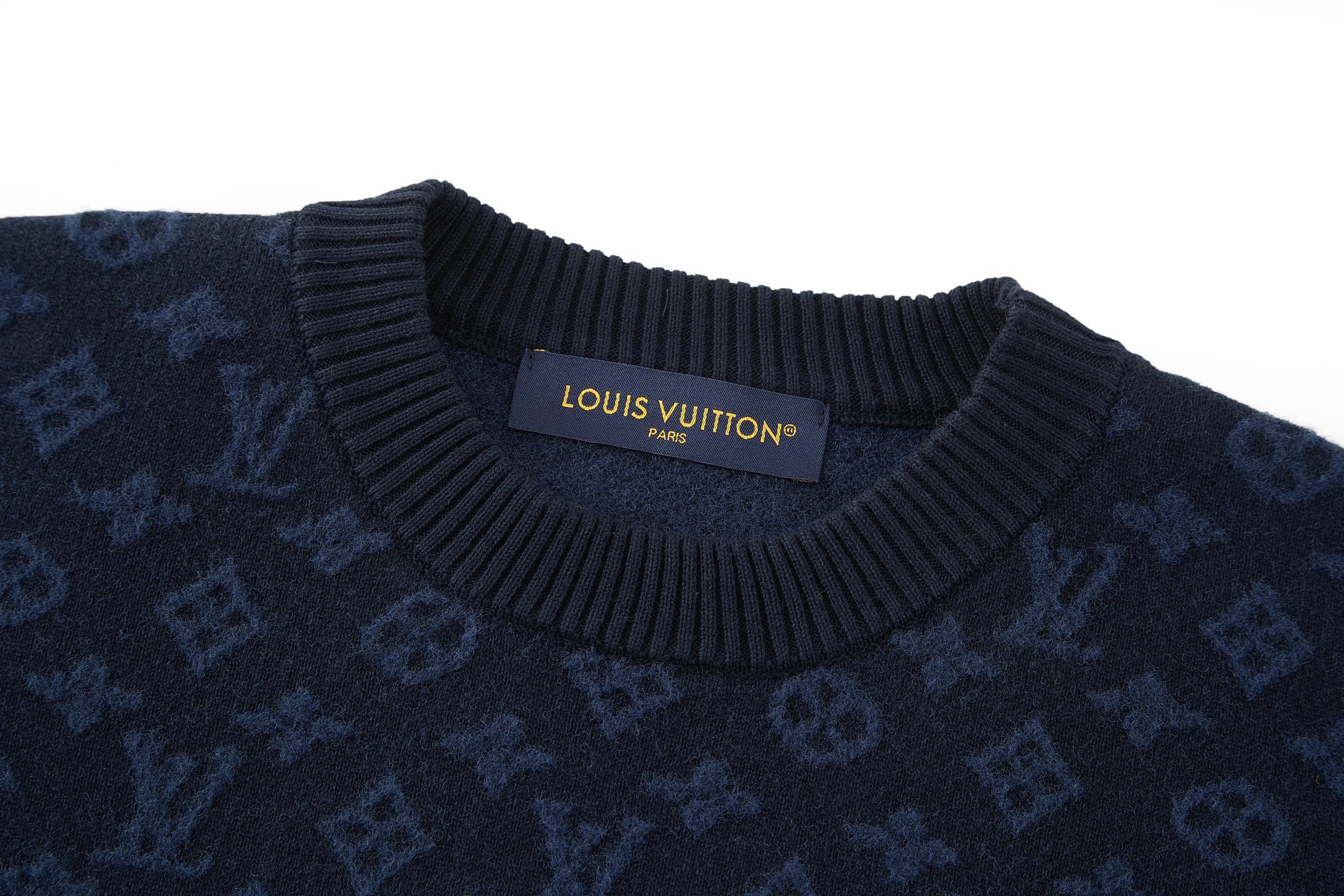 LV Graphic Jacquard Short-Sleeved Crewneck - Men - Ready-to-wear - Image 5