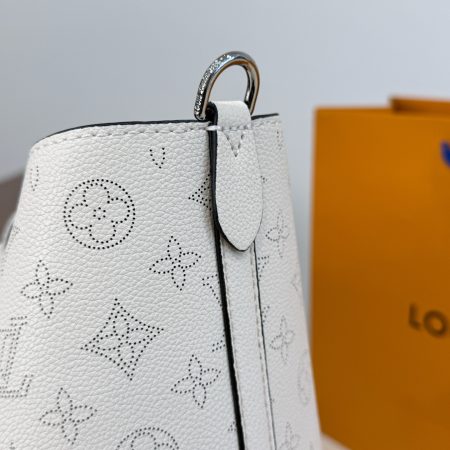 LV Blossom MM Tote Bag - Image 8