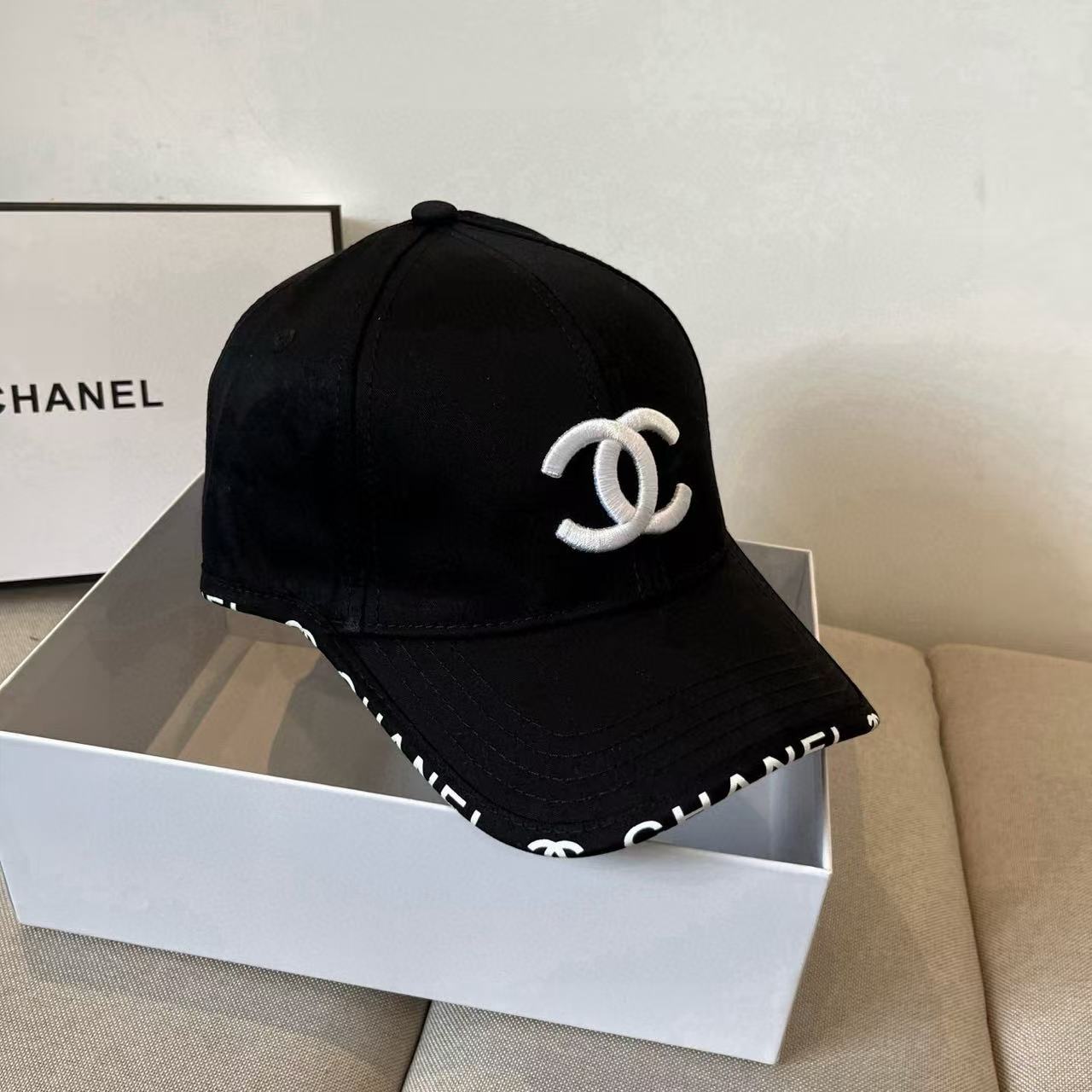 CHANEL Baseball Caps - Image 5