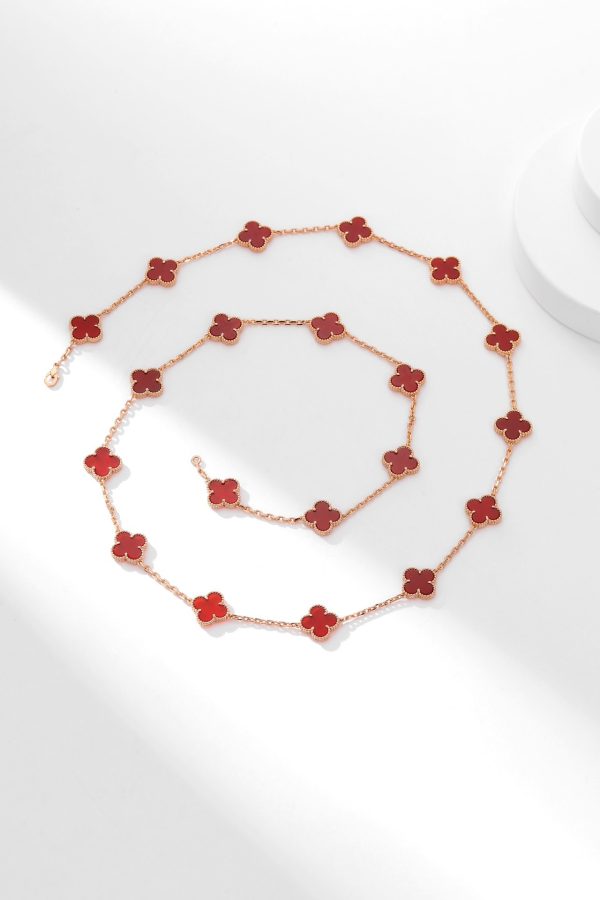 Van Cleef&Arpels VCA Vintage Alhambra long necklace, 20 motifs