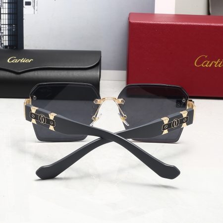 Cartier Fashionable Sunglasses - Image 9