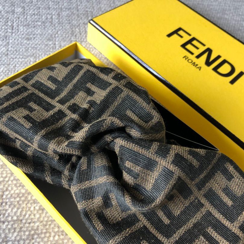 Fendi denim headband - Image 2