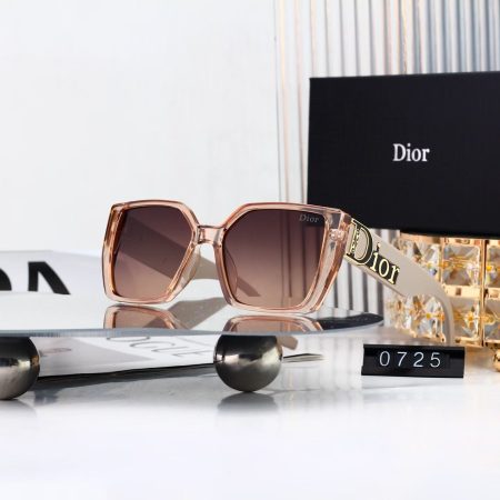 Dior Fashionable Sunglasses - Image 6