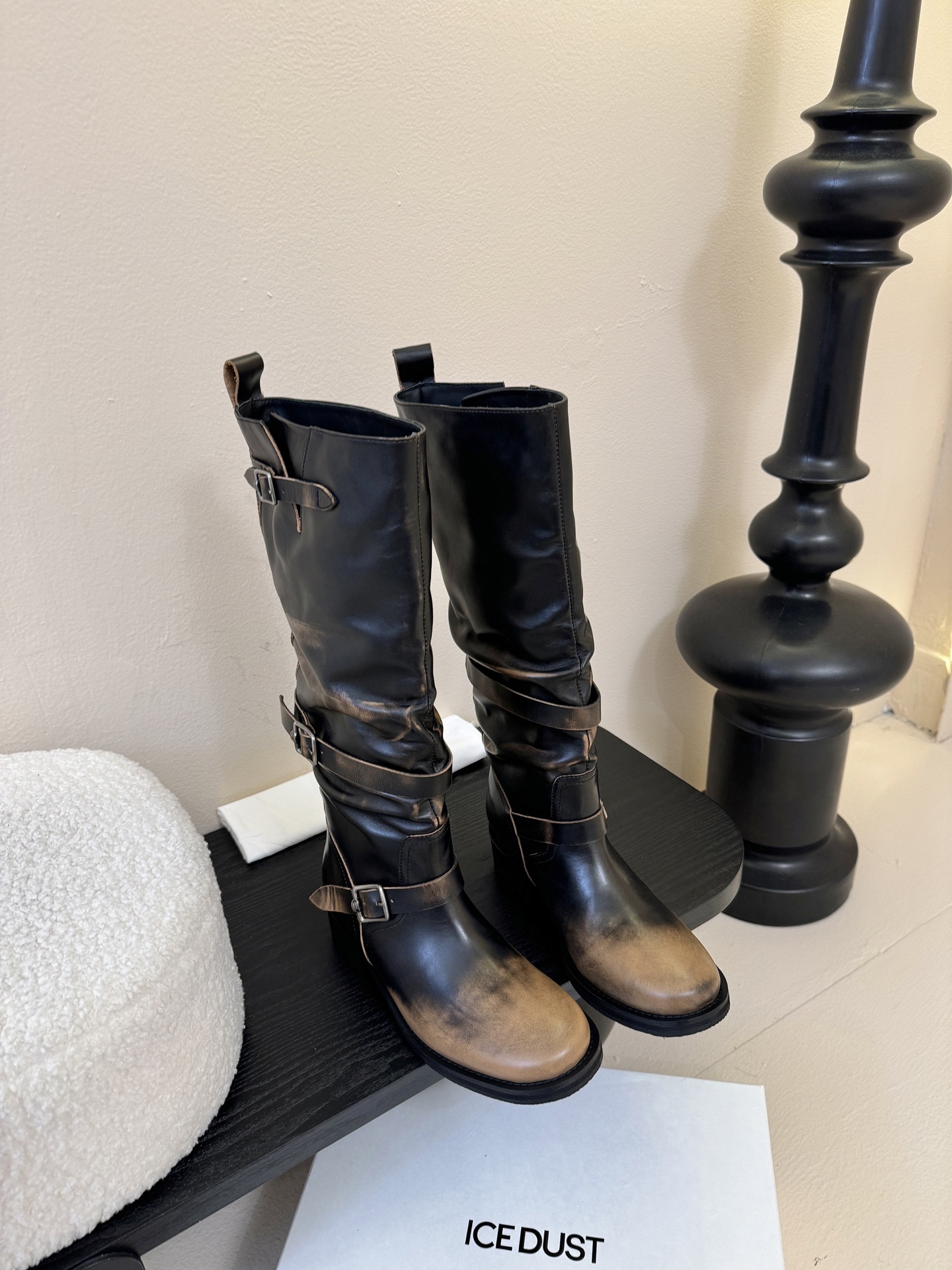 ICEDUST Long Boots - Image 1