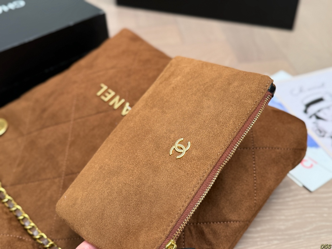 Chanel Brown Suede Leather Bag - Image 6