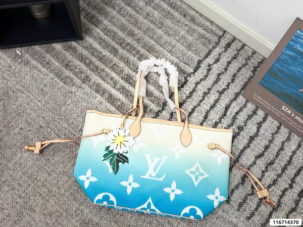 LV Neverfull Bag
