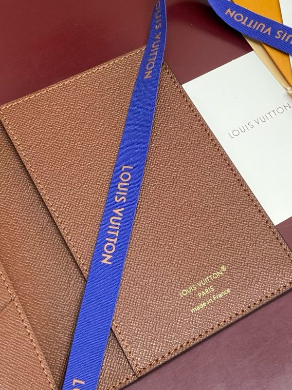 LV Double Card Holder