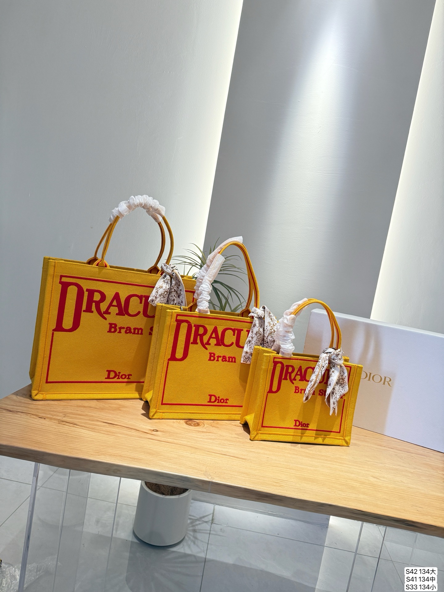 Dior Embroidered Tote Bag - Image 2