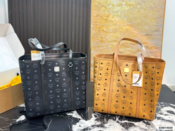 MCM Medium Toni Top-Zip Shopper Bag