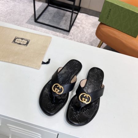 Gucci Interlocking G Thong Sandals - Image 9