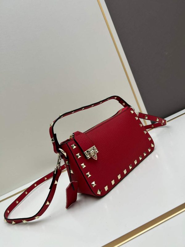Valentino Garavani Rockstud Shoulder Bag Women Red