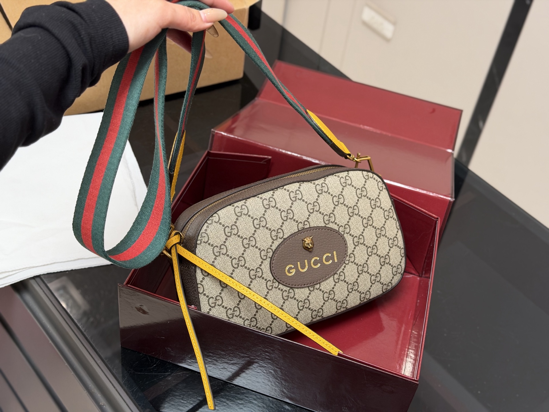 Gucci NeoVintage Camera Messenger Bag - Image 1
