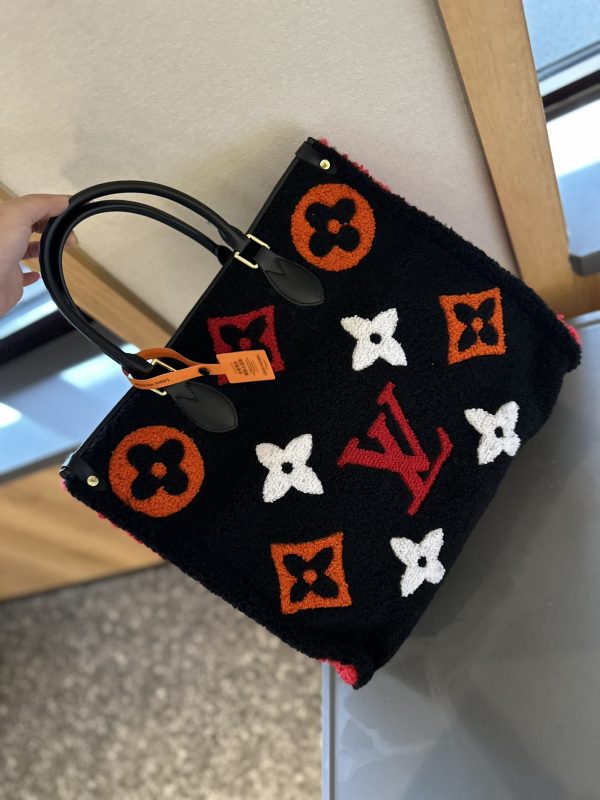 LV Teddy bag