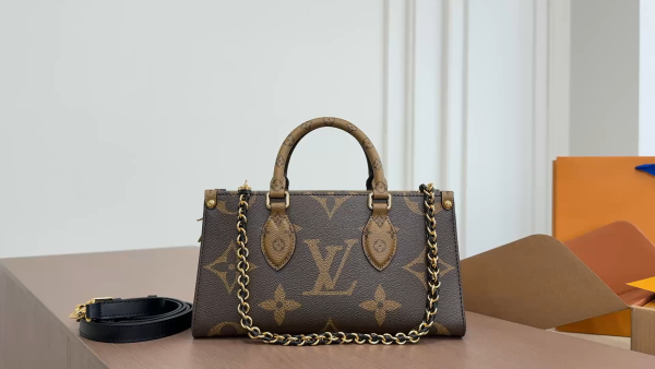 LV OnTheGo Horizontal Jungle Tote