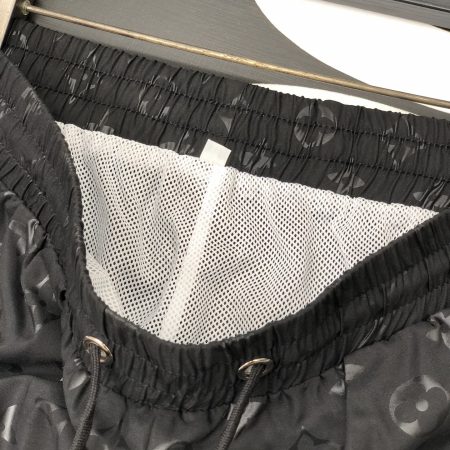 LV Short Pants - Image 7