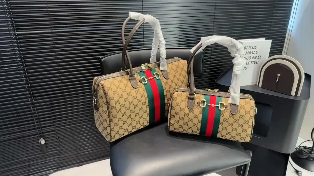Gucci Handle Bag - Image 2