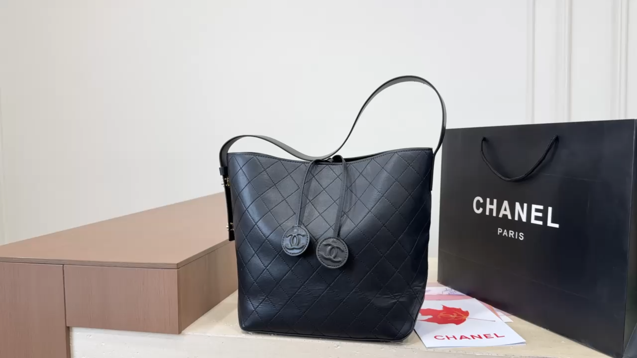 Chanel Tote, Crossbody, and Bucket Bags - Image 1
