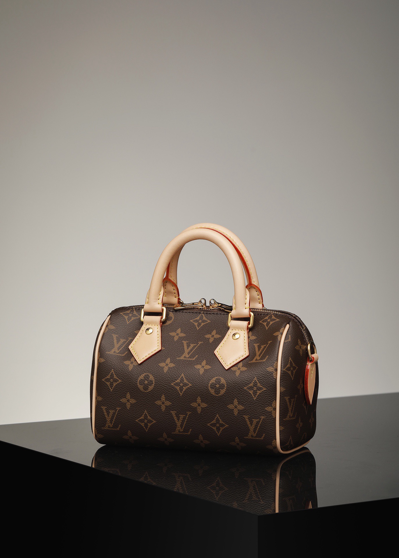 LV Speedy Bandouliere 20 Top Quality - Image 3
