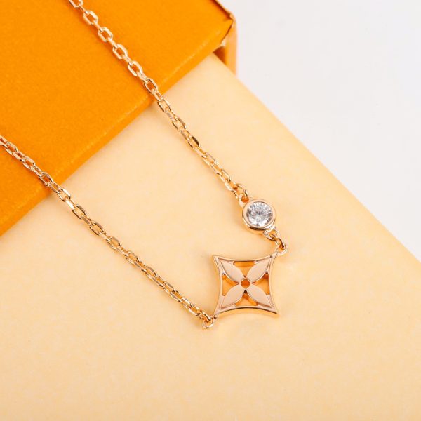 LV Idylle Blossom Necklace