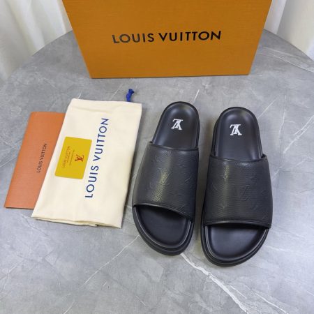 LV 23ss Slipper - Image 3