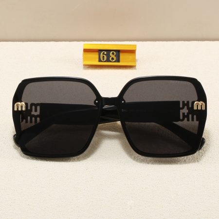 Miu Miu Fashionable Sunglasses - Image 9