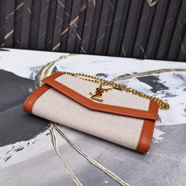 YSL Saint Laurent Genuine Leather Envelope Clutch Saffiano Leather Shoulder Bag