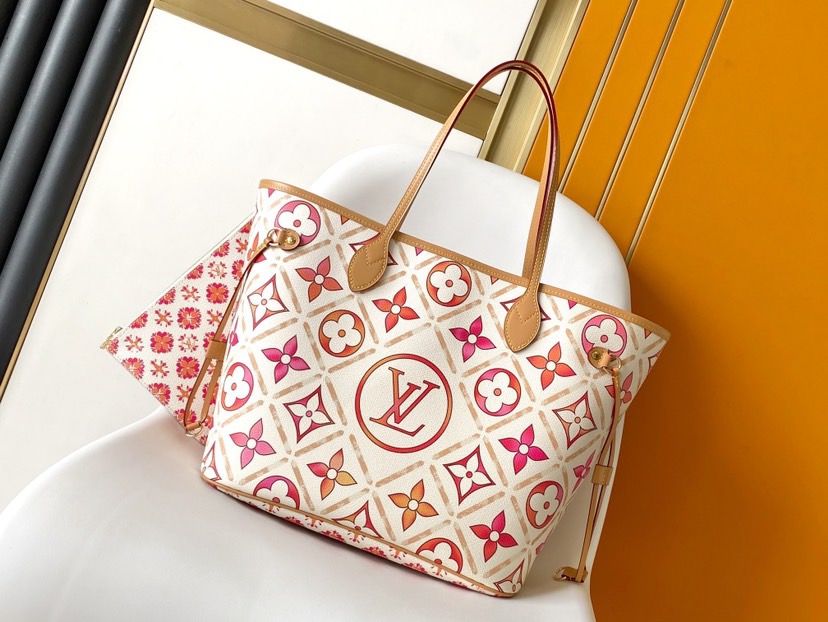 LV Neverfull MM Pool Coral in Canvas - Image 1