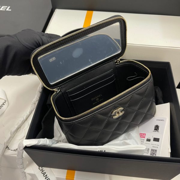 Chanel 23A Mini Vanity Case Top Handle